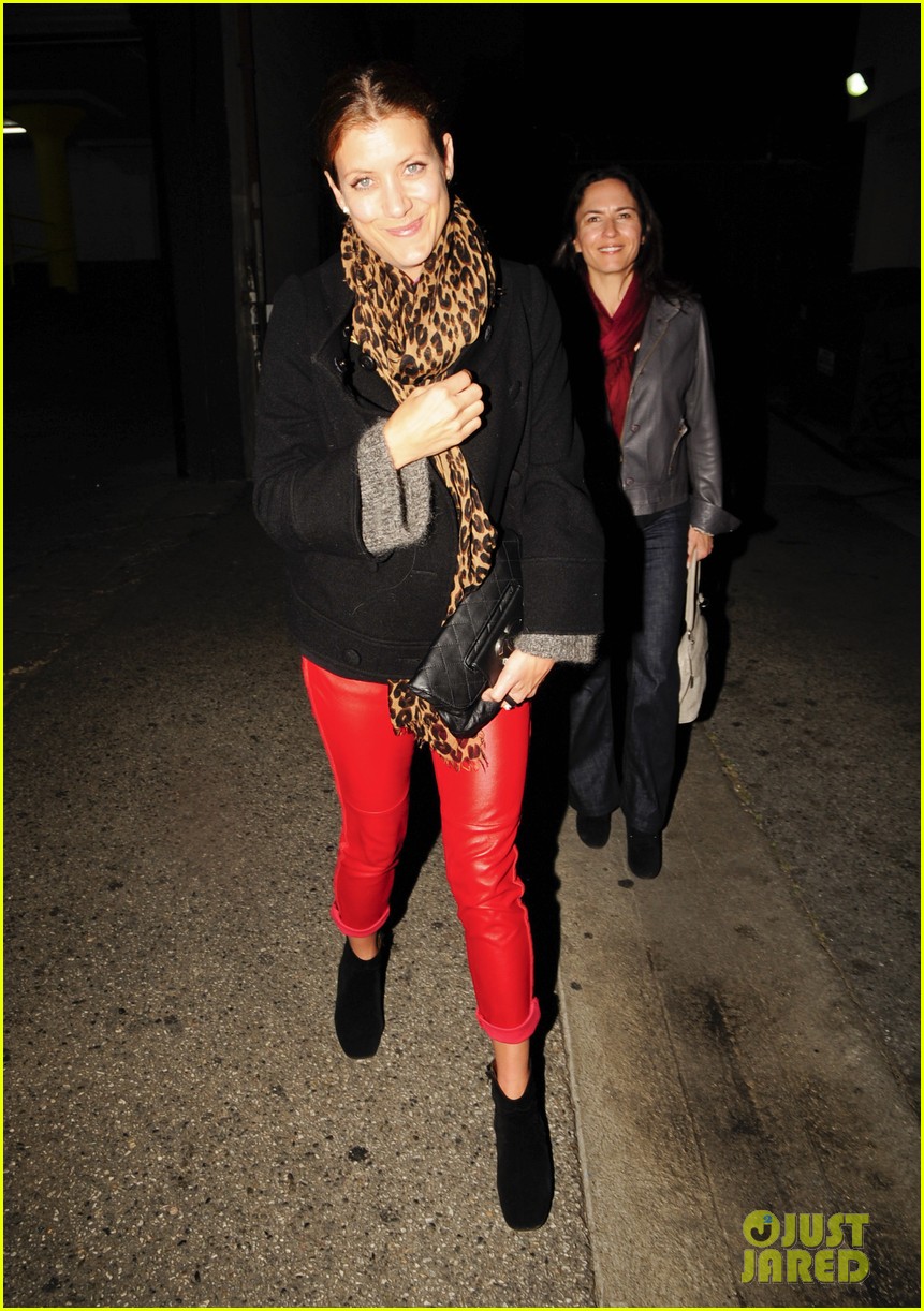 kate walsh red pants leopard scarf 022631904