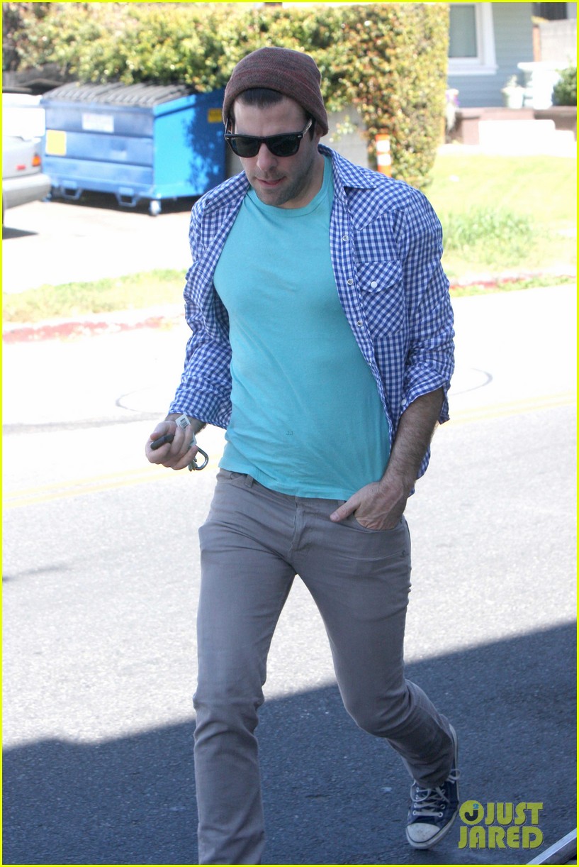 zachary quinto shaved eyebrows 03