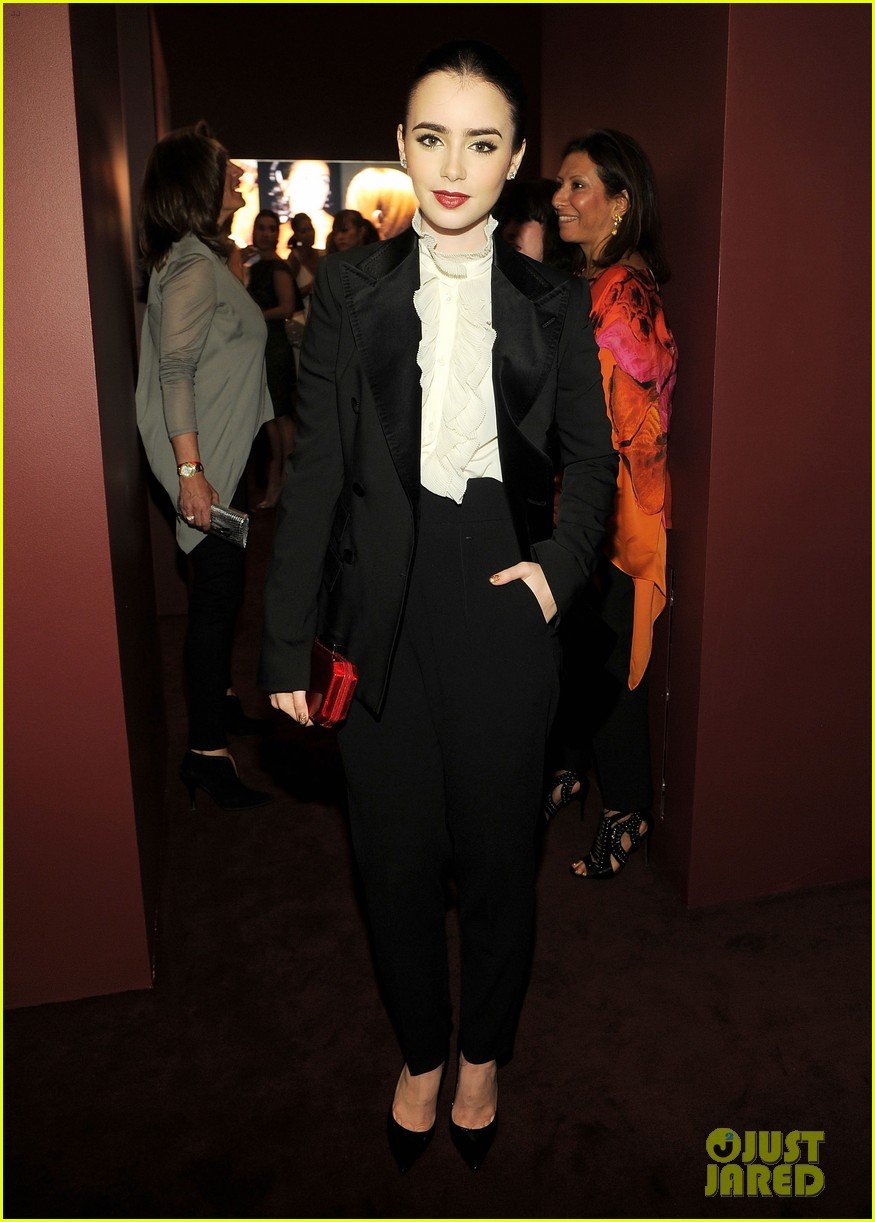 lily collins cartier in the 70s party 052648382