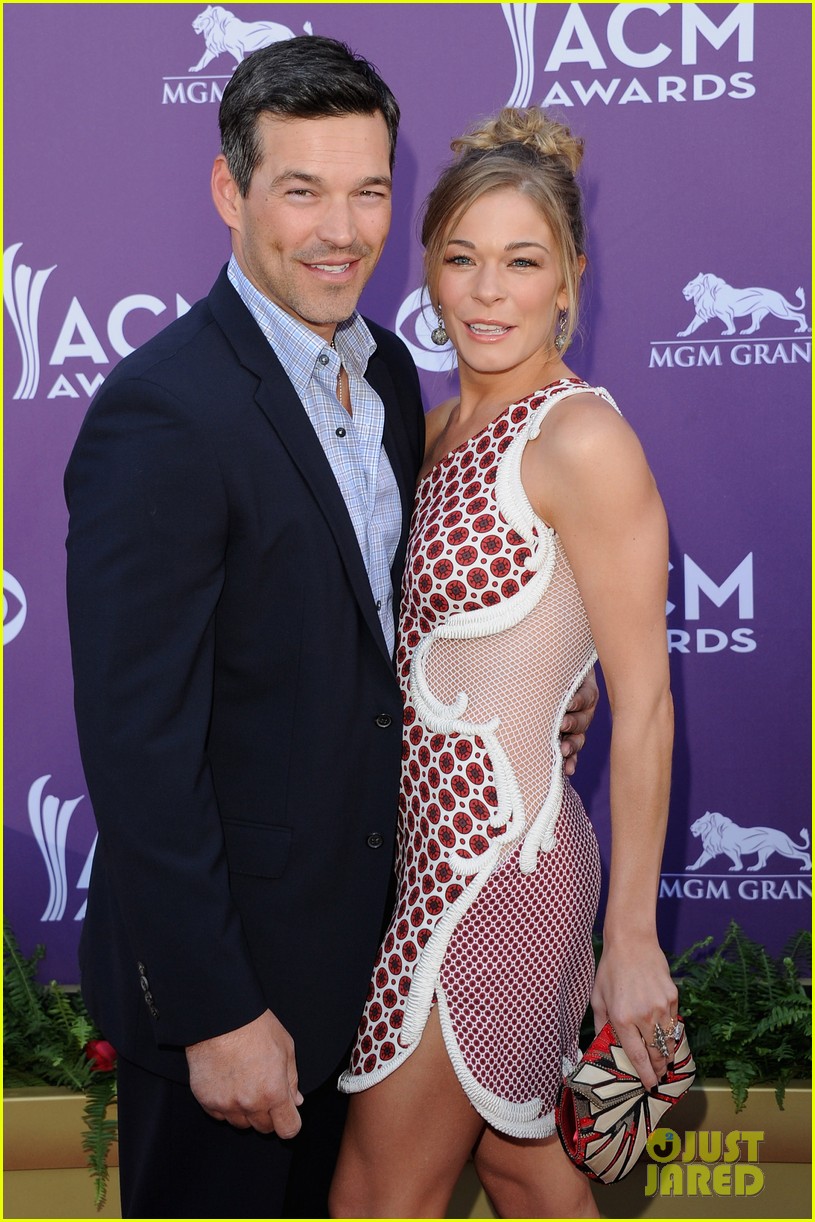 LeAnn Rimes & Eddie Cibrian ACM Awards 2012 Red Carpet Photo 2644342