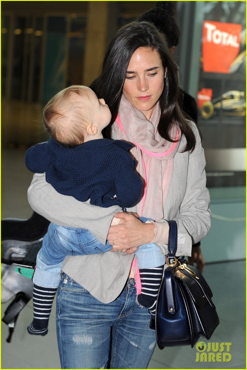 jennifer connelly leaves cannes 022665107