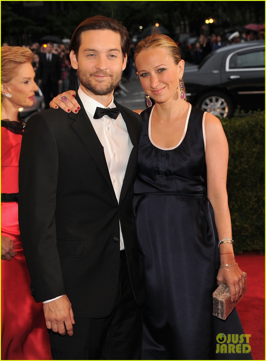 Tobey Maguire: Met Ball 2012 with Jennifer Meyer!: Photo 2658840 ...