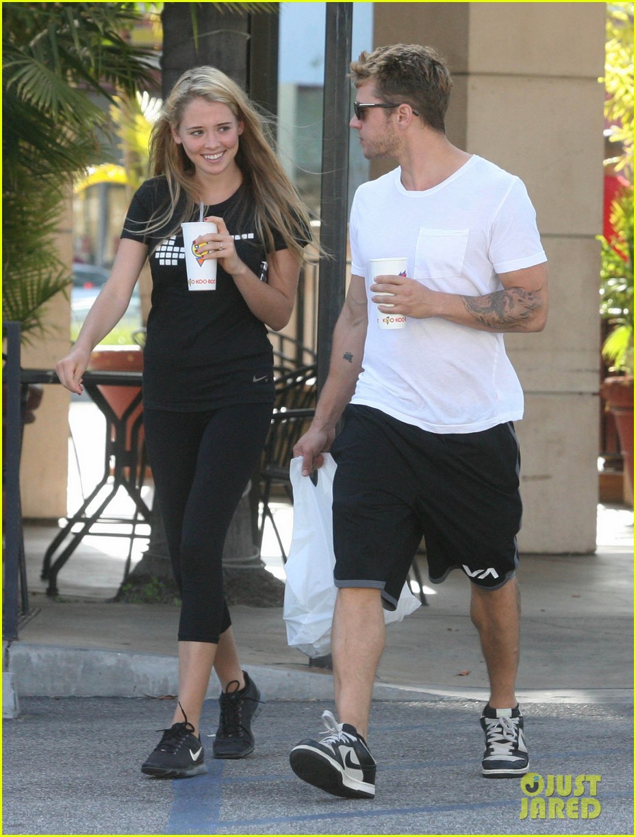 ryan phillippe paulina slagter coldplay lunch 09