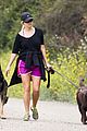 reese witherspoon dog walking lax 11