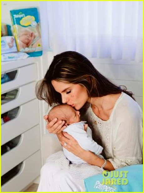 alessandra ambrosio debuts baby noahs first pictures 022679761