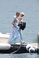 george clooney stacy keibler lake como cruise 04