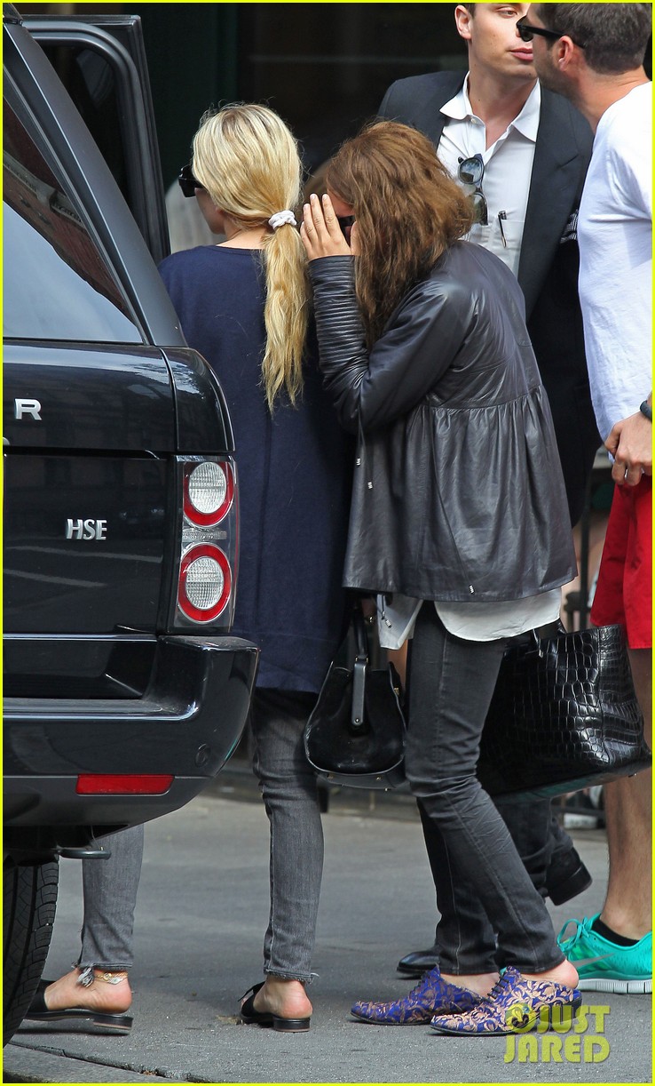 mary kate and ashley olsen out to lunch 04