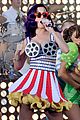 katy perry wide awake performance at part of me premiere 20