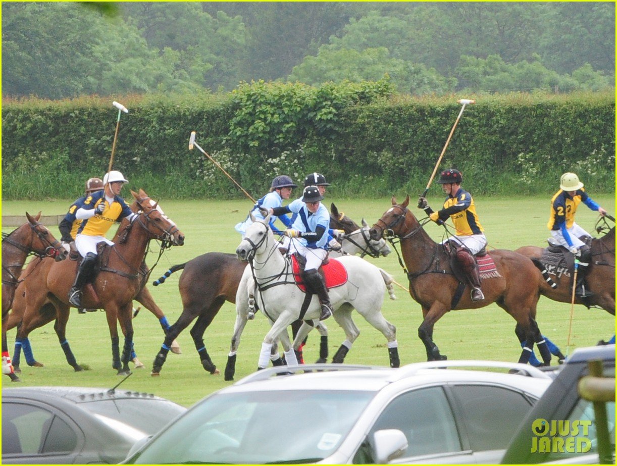 princes harry william charity polo match 092675877