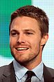 stephen amell justin hartley cw stud 12