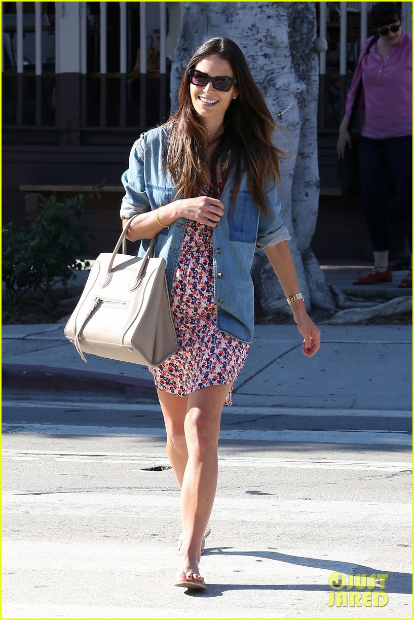 isabella brewster russell brand out and about 09