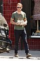 ryan gosling flore cafe lunch to go