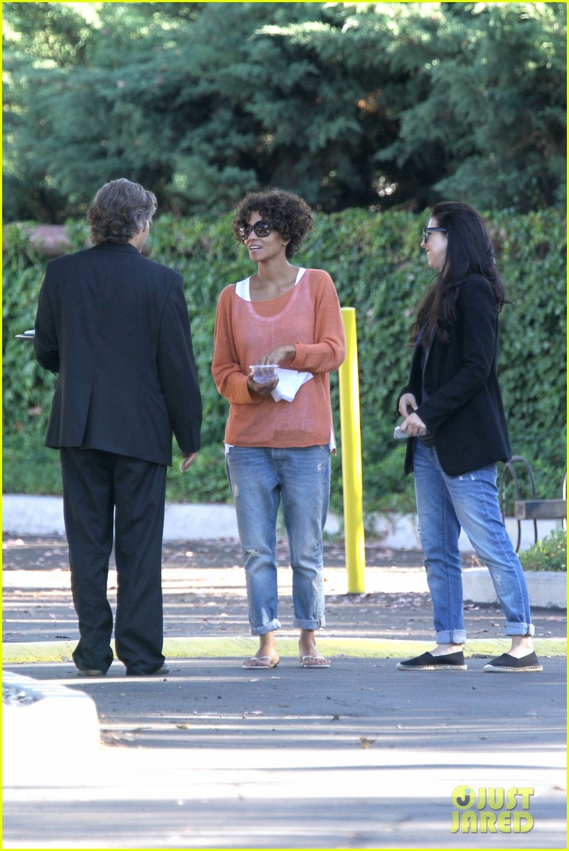 Halle Berry 'Hive' Weekend with Nahla! Photo 2693728 Celebrity(02)