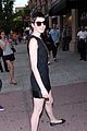 anne hathaway play the hits premiere 07
