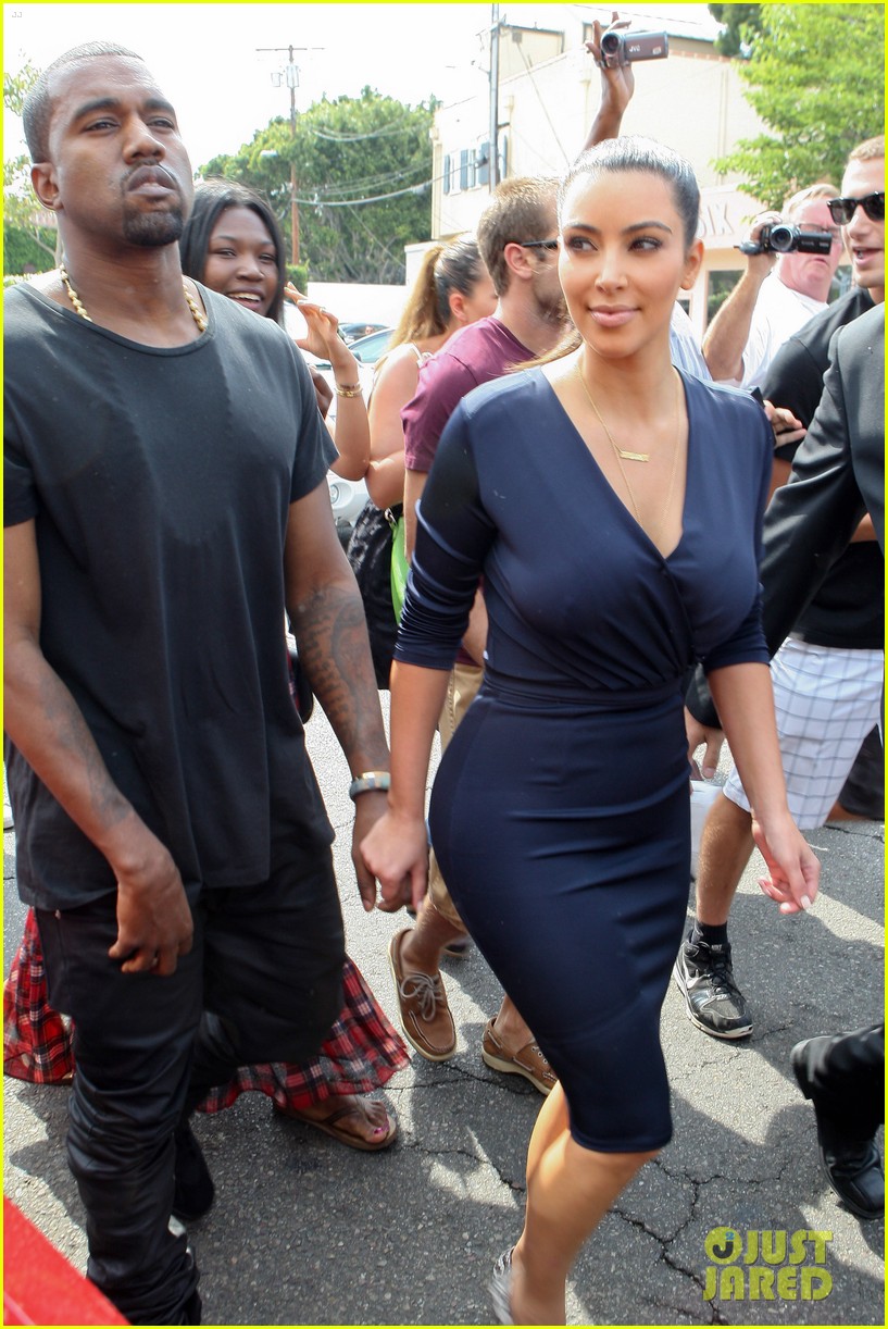 Kanye West & Kim Kardashian Celebrate New Dash Store! Photo 2687123