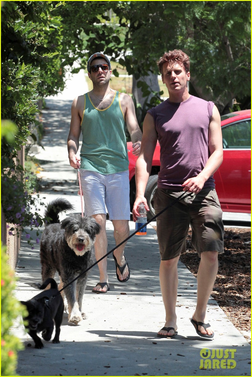 zachary quinto walking dogs 102693911