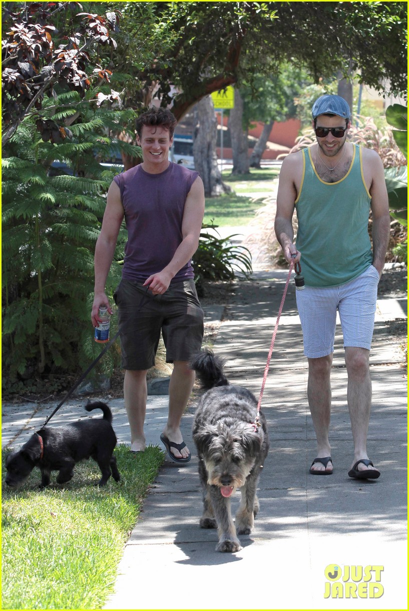 zachary quinto walking dogs 12