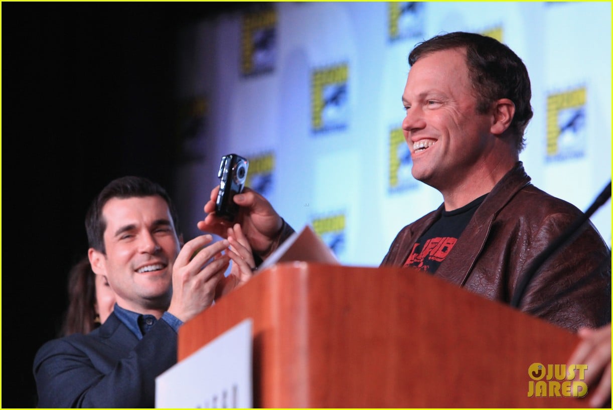 firefly cast reunion at comic con 092686975