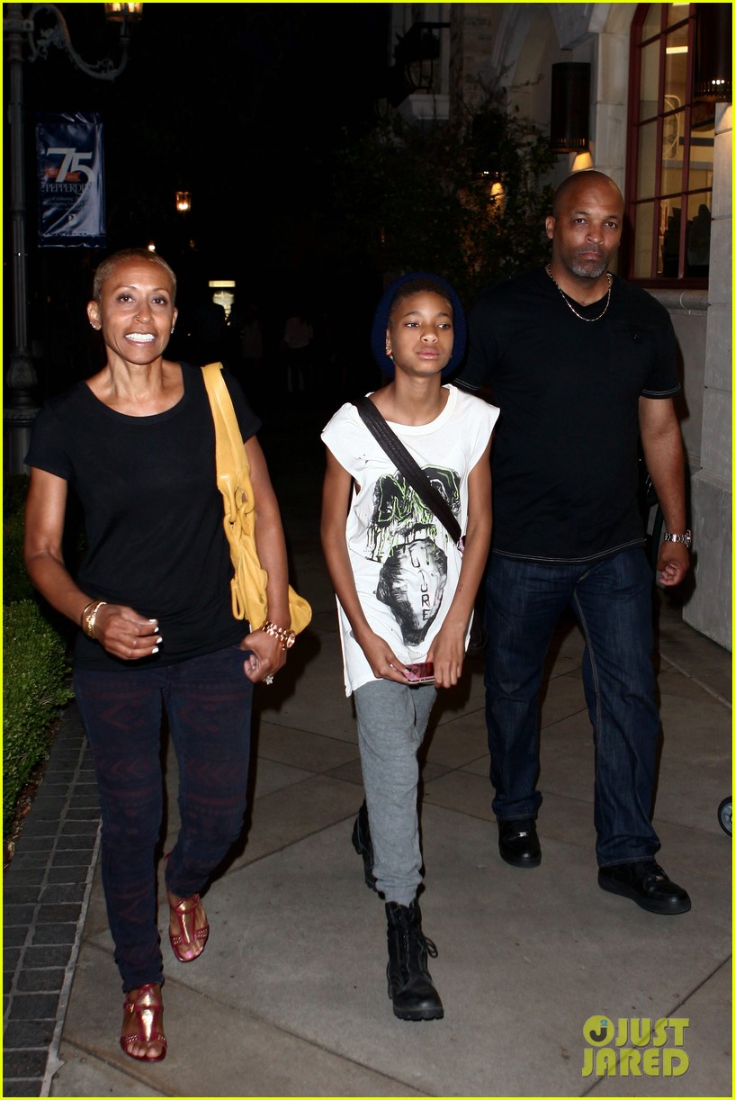 willow smith evening with grandma 082681733