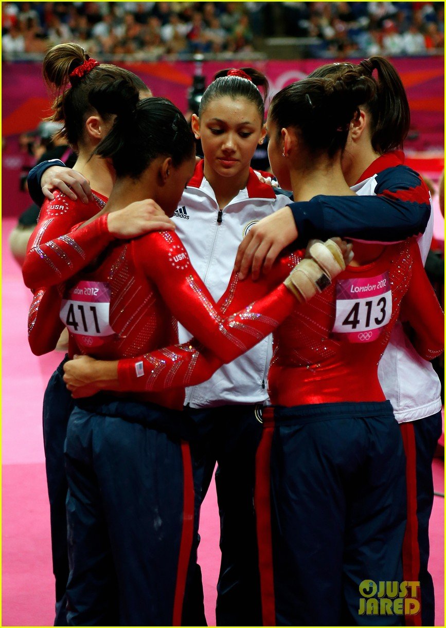 us womens gymnastics team wins gold medal 042694845