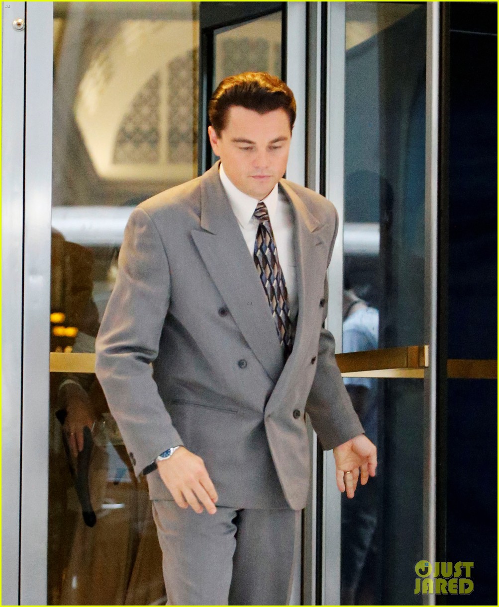 dicaprio wall street guy 06