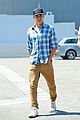 zac efron asanebo lunch in los angeles 02