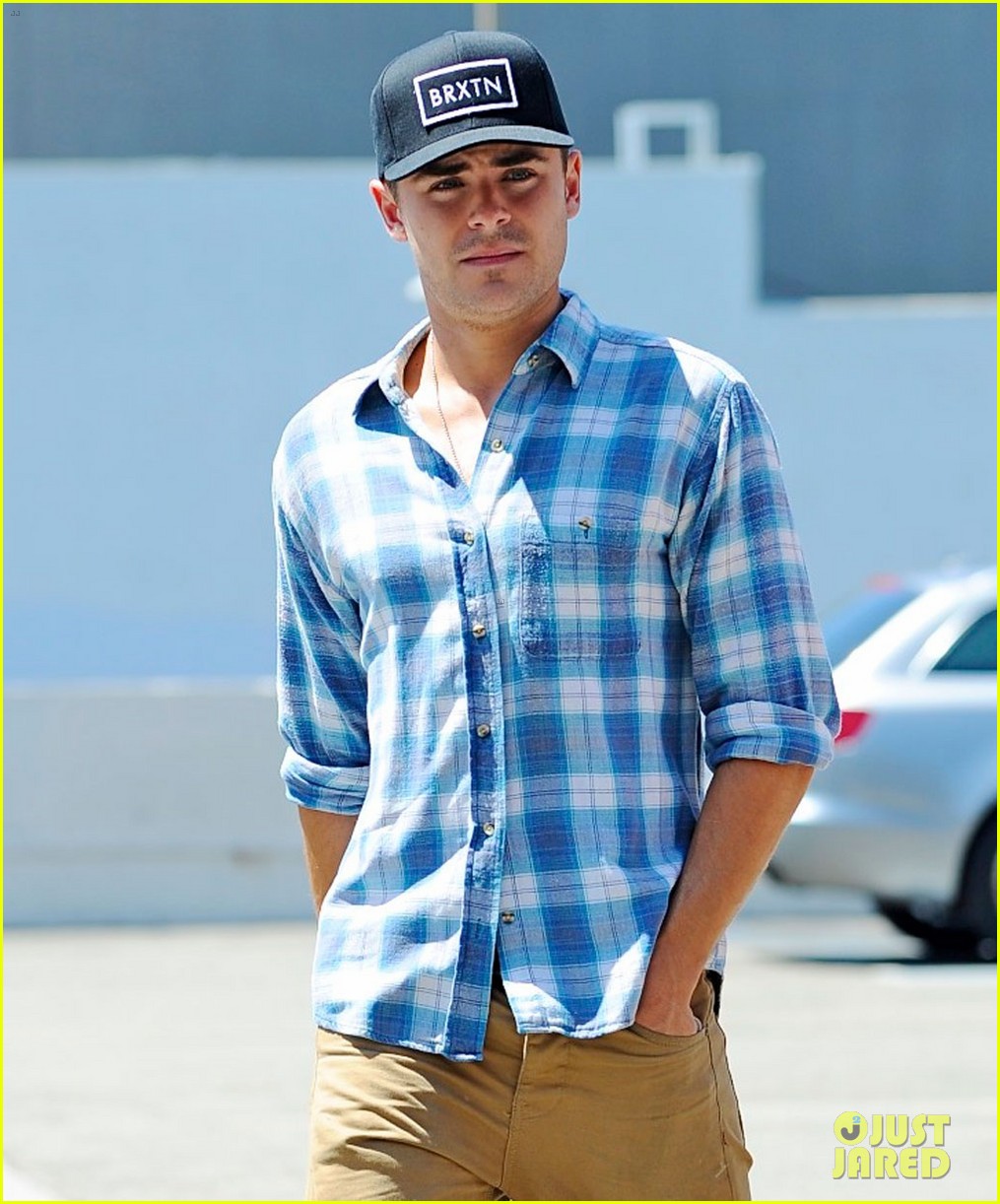 zac efron asanebo lunch in los angeles 012698826