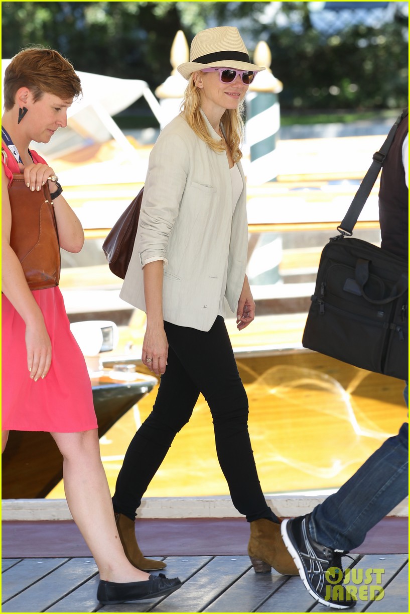 Kate Hudson & Naomi Watts Prep for Venice Film Festival Photo 2709960