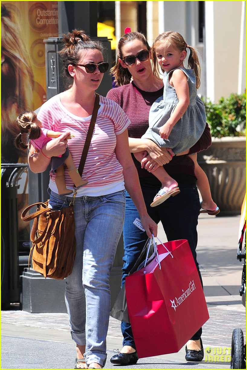 Jennifer Garner 'Argo' TV Spot Watch Now! Photo 2714383 Ben