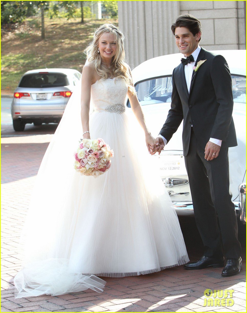 justin gaston weds melissa ordway first wedding pictures 142726573