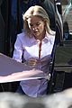 kate hudson clear history filming at multimillion dollar home 12