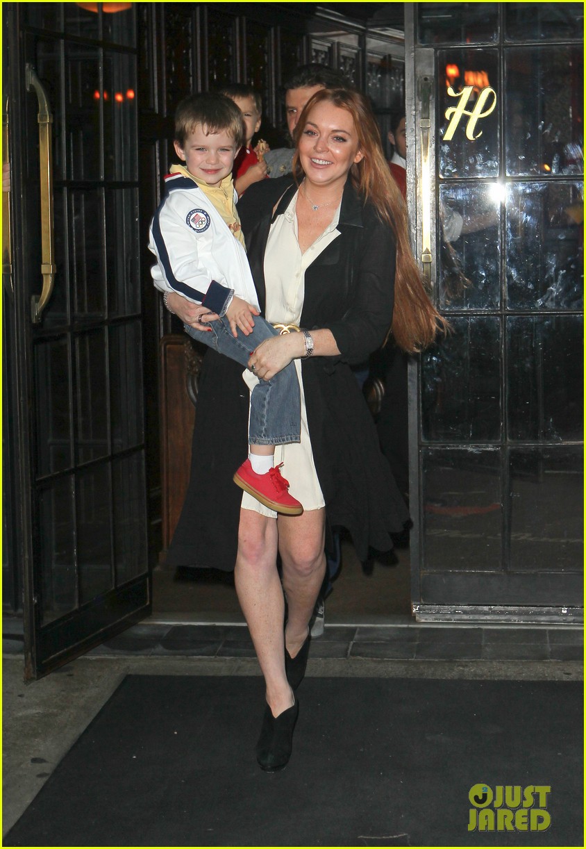 Lindsay Lohan First PostArrest Pics & Surveillance Video! Photo