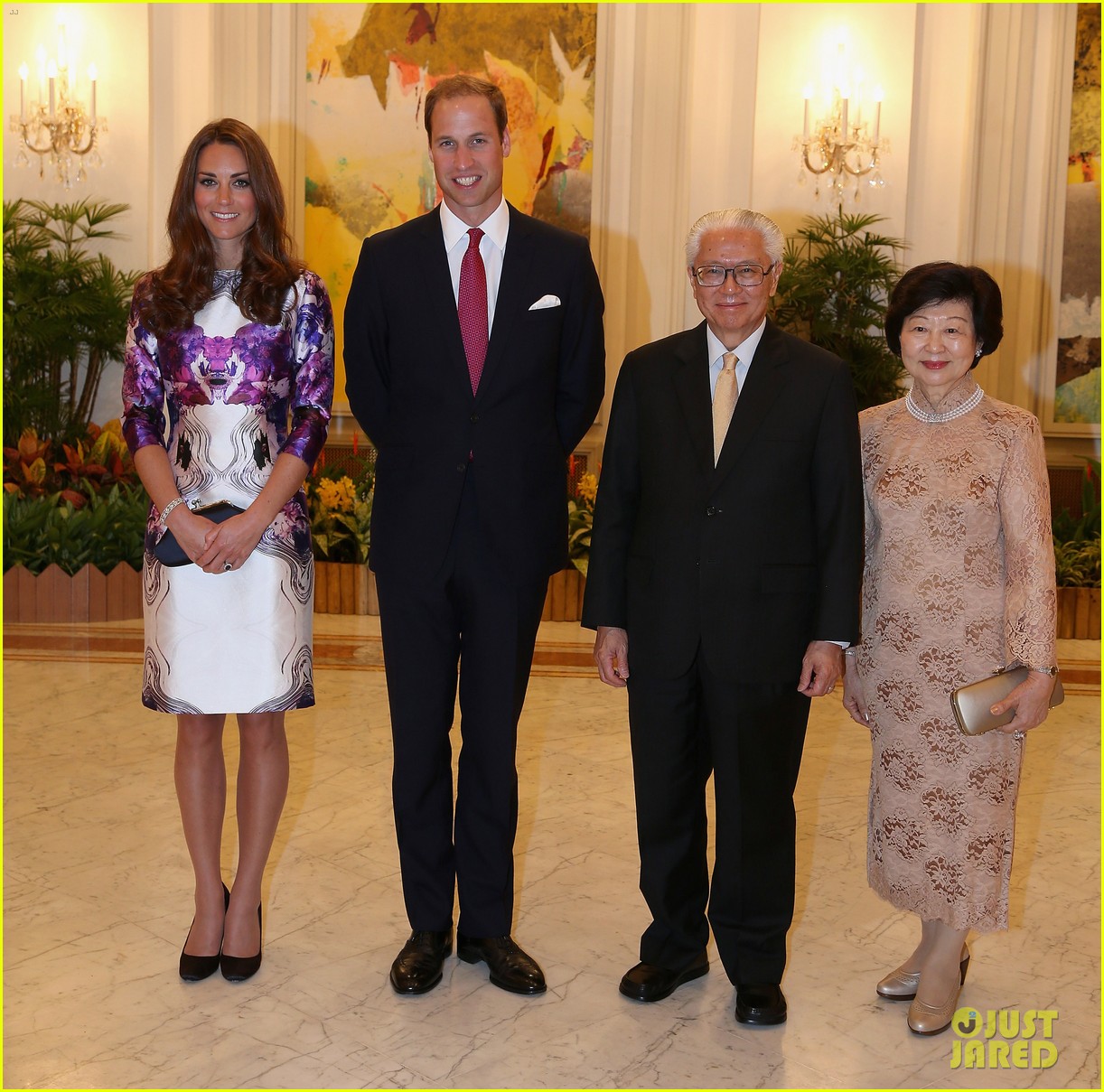prince william duchess kate visit the istana in singapore 13