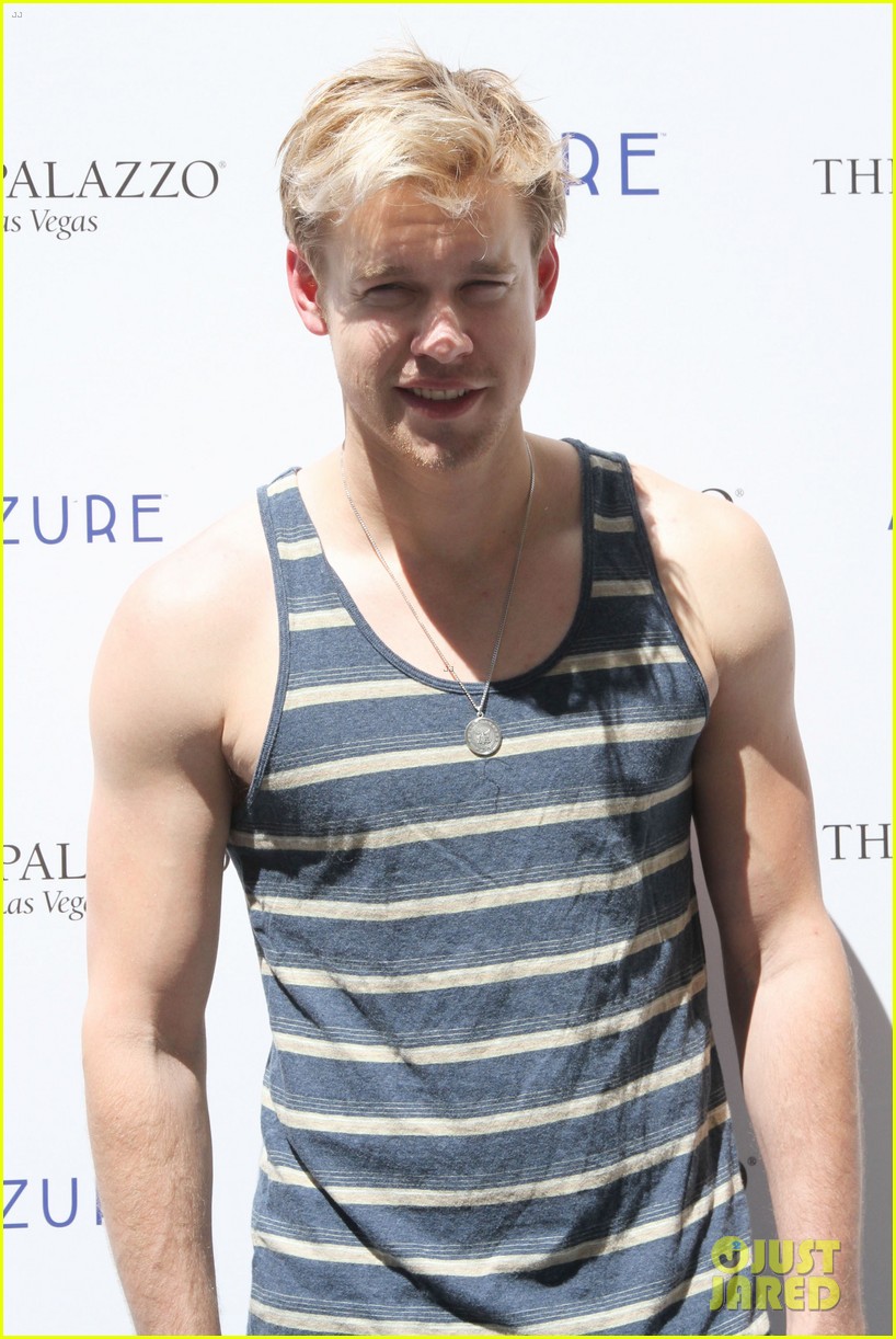 chord overstreet muscle tank stud with ashley benson 21