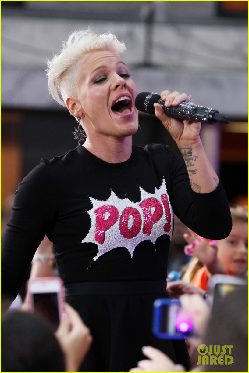 pink today show performance tour announcement 022724300