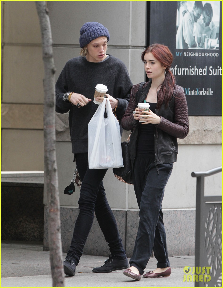lily collins morning coffee jamie campbell bower 20
