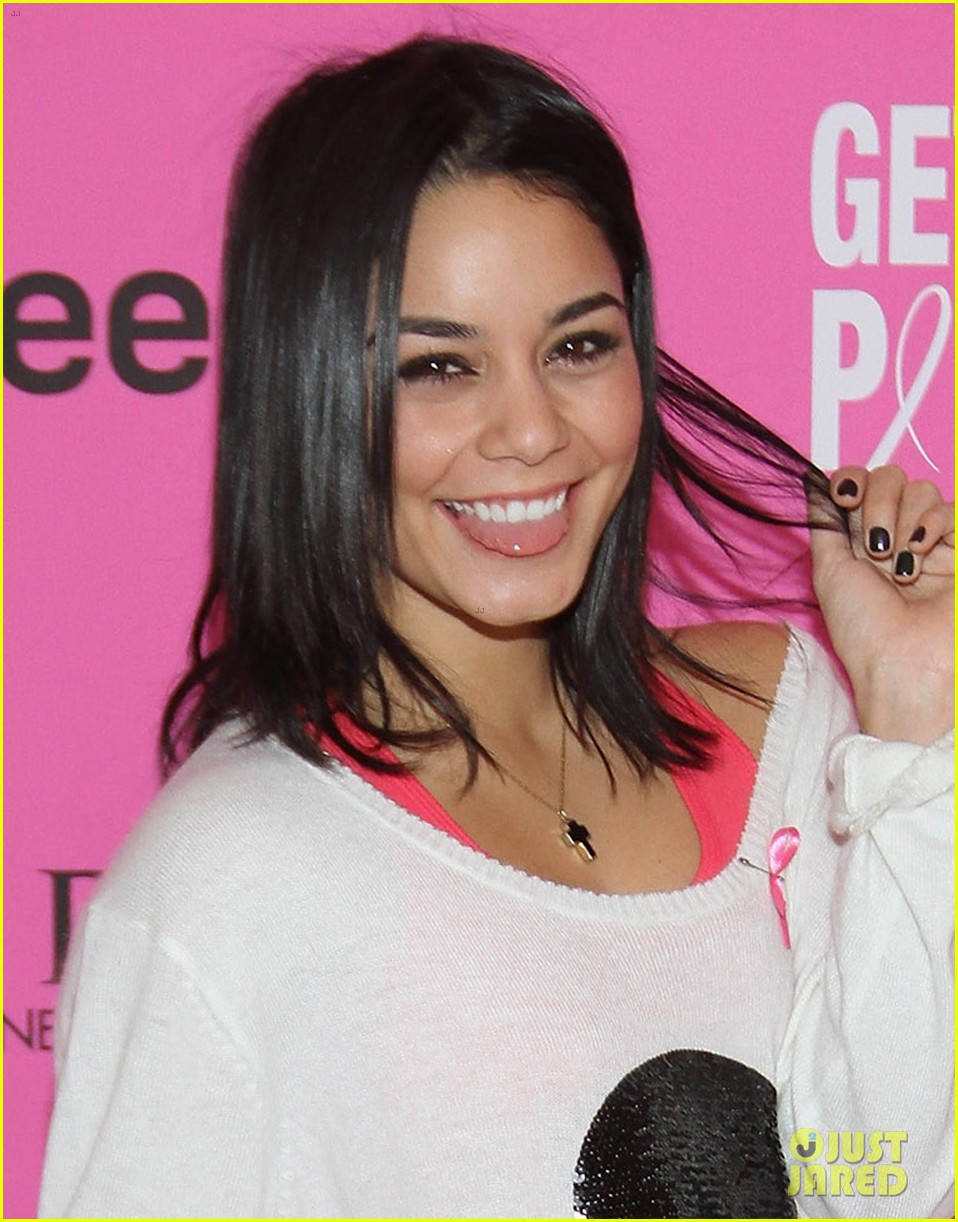 vanessa hudgens gets her pink on to fight breast cancer 052740262
