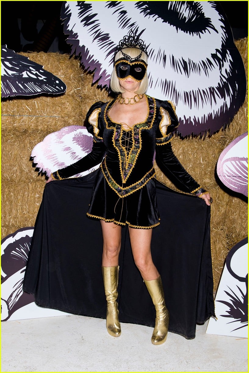 just jared halloween party 2012 102748001