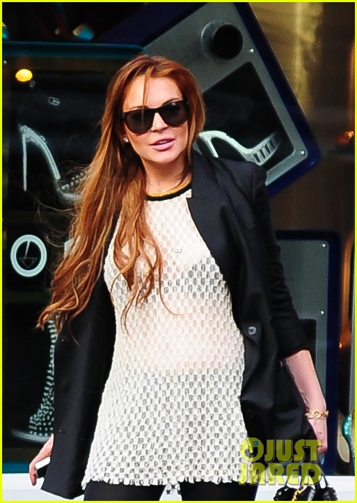 lindsay lohan alleged assaulter speaks about charges 032734951