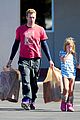 gwyneth paltrow chris martin toys r us with the kids 07