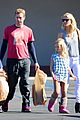 gwyneth paltrow chris martin toys r us with the kids 13