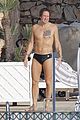 keith urban sexy speedo in france 01