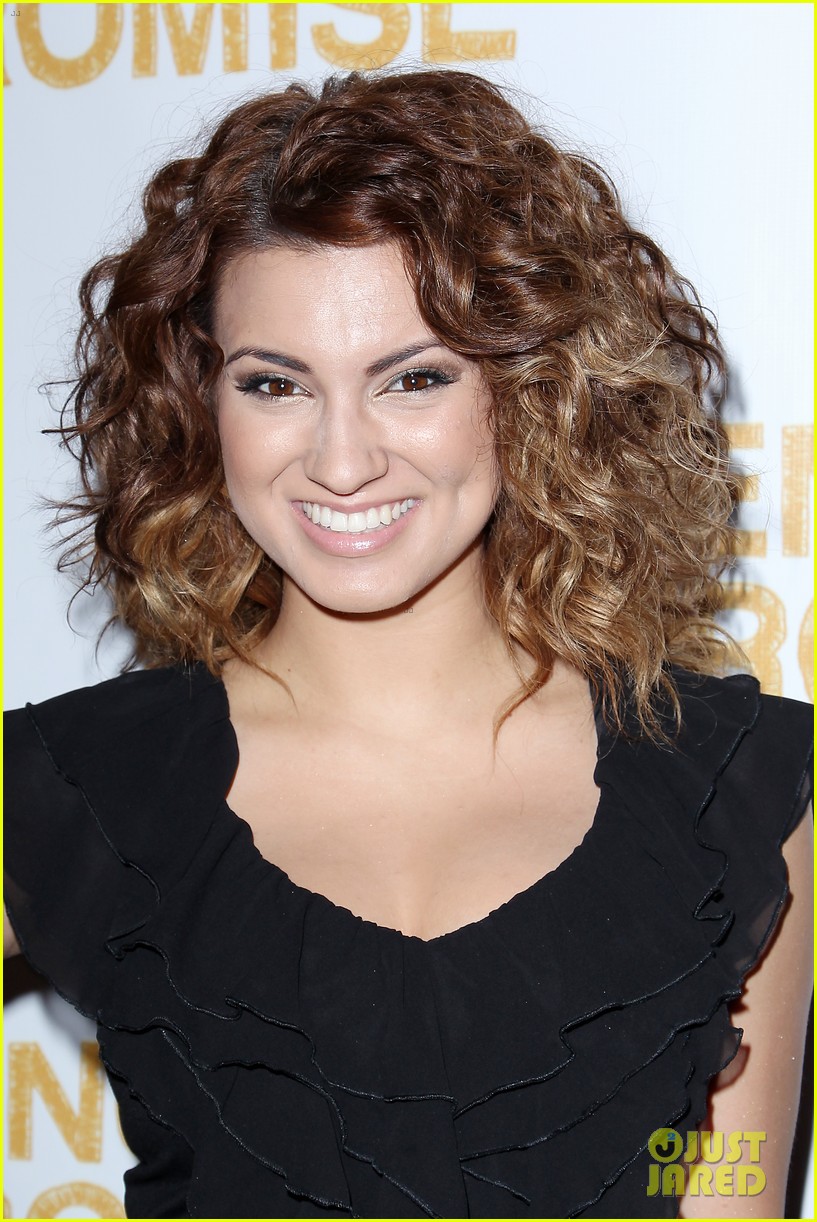 Usher \u0026 Jessica Szohr: Pencils of Promise Gala 2012!: Photo 2745276 | Adam  Braun, Jessica Stam, Jessica Szohr, Scooter Braun, Tori Kelly, Usher Photos  | Just Jared: Entertainment News, image size:817x1222