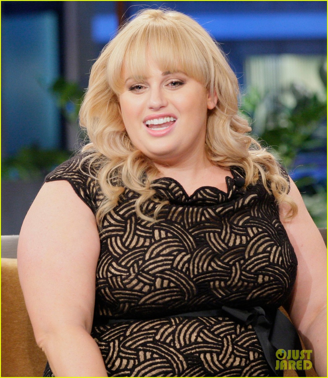 rebel wilson tonight show with jay leno appearance 012731616