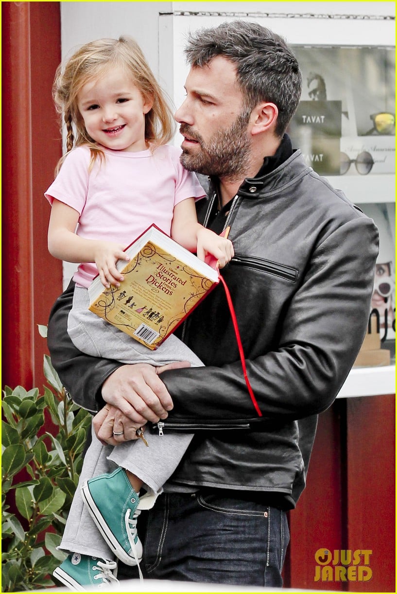 ben affleck daddys day with violet seraphina 282754058