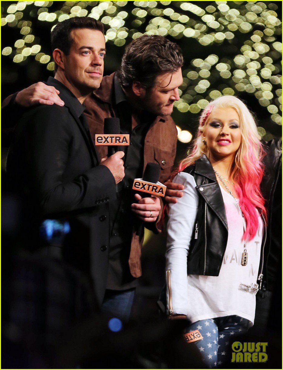 christina aguilera the voice at the grove 102751806