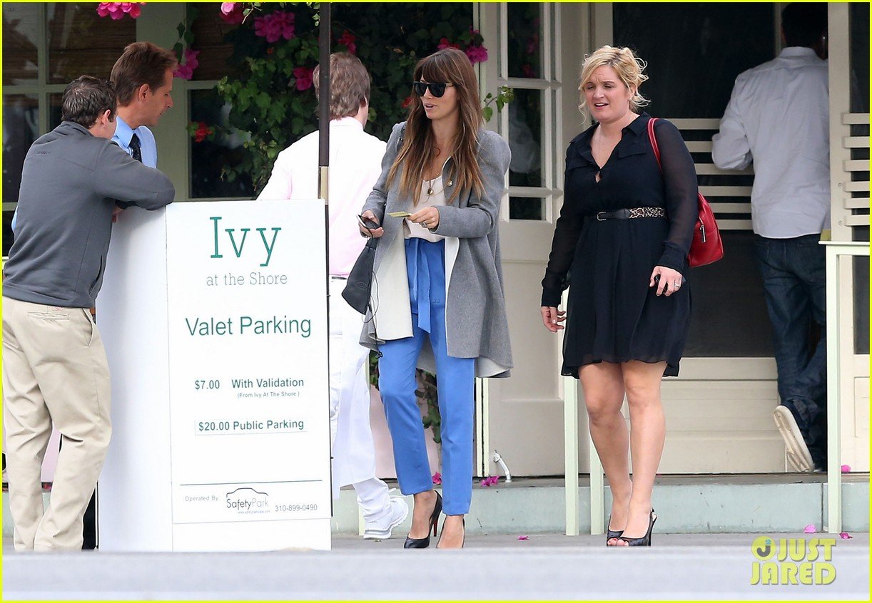 jessica biel ivy by the shore lunch 112758680
