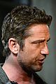 gerard butler playing for keeps childrens hospital screening 14
