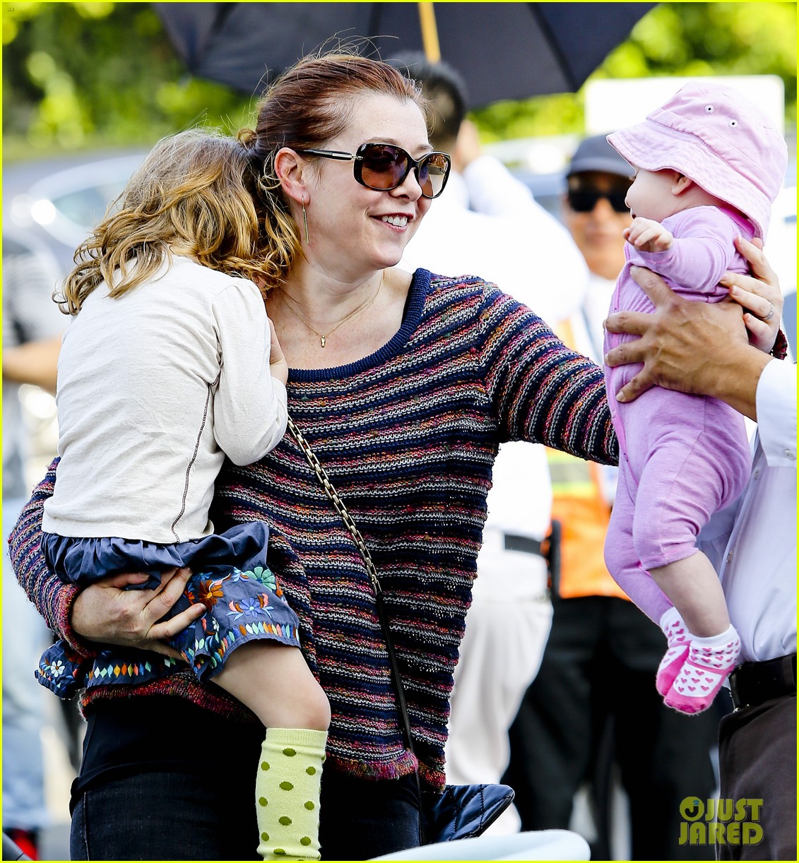 Alyson Hannigan Girls Day Out with Satyana & Keeva! Photo 2881629