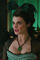 james franco mila kunis oz the great and powerful trailer 01